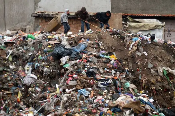 Бедствие заради боклук застрашава 9 общини