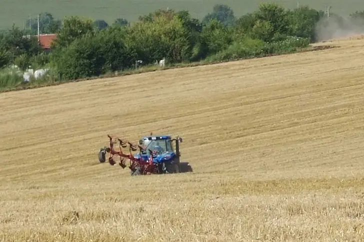 ГЕРБ заговори за лицензионен режим за продажбата на земя