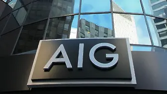 Милиардерът Карл Айкан призовава AIG да се раздели на три фирми