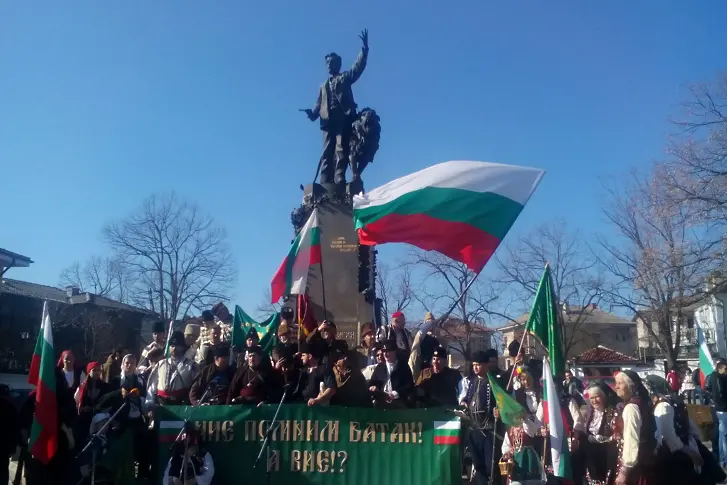 Протест срещу новите учебни планове