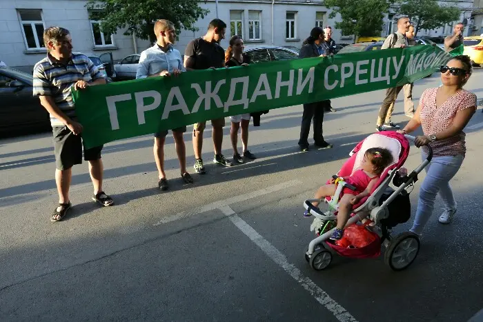 Натискът върху медиите = политическо самоубийство