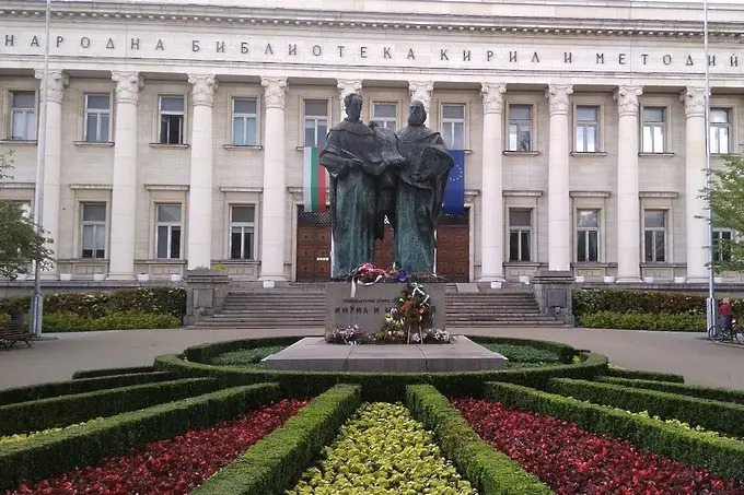 Защо се бутат в омразния Брюксел, като им е гадно? Да ходят в Челябинск