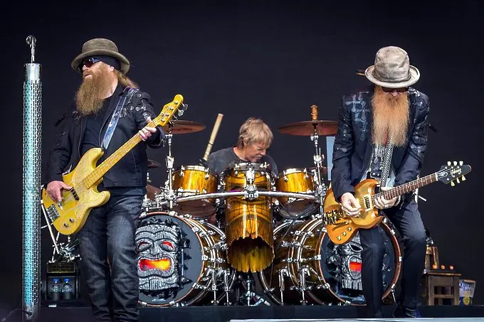 Един мустак, 2 бради, 3 акорда, 4 хита и... 50 години ZZ Top