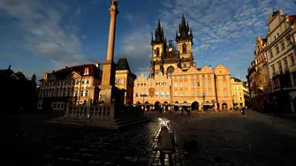 Чешки съд отмени задължителния COVID тест за пристигащи