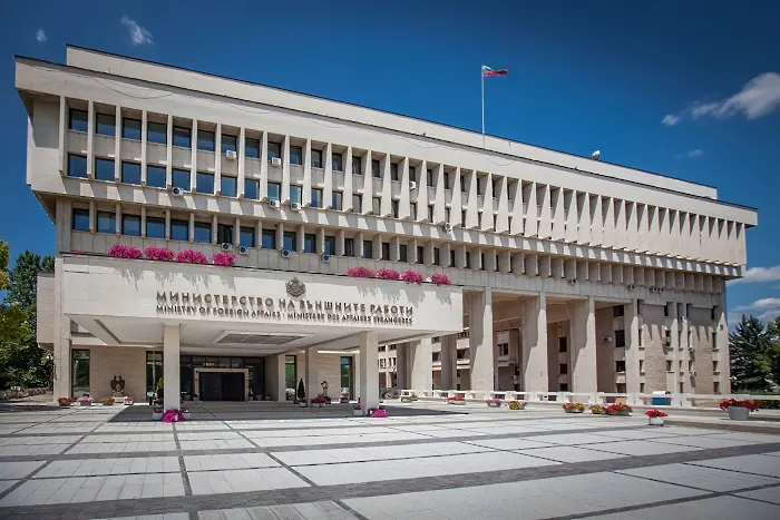 МВнР за призивите за дарения за руските военни в Украйна: Това е недопустимо