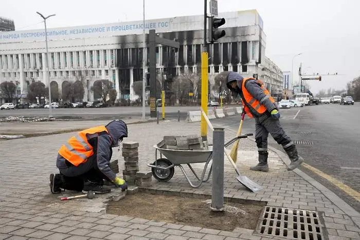 Токаев обвини Назарбаев, че създал 