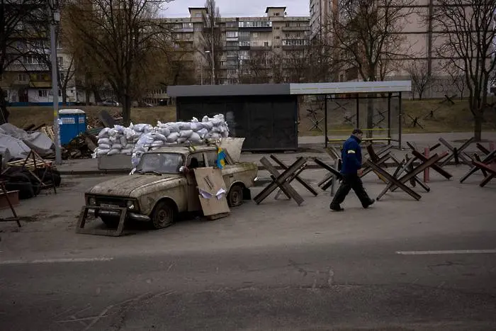 Артилерийски обстрел по жилищни райони на Киев