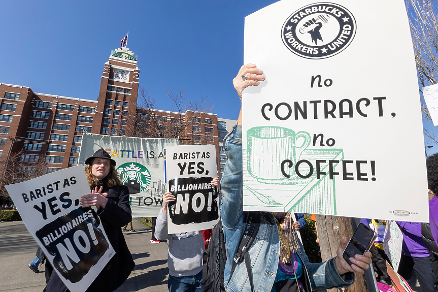 Шефът на Starbucks ще работи всеки месец по половин ден в някое от кафенетата си