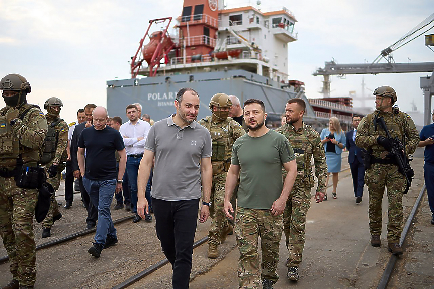 Гечев: Солидарни сме с Украйна, но нека стоките й да отиват и в другите еврочленки