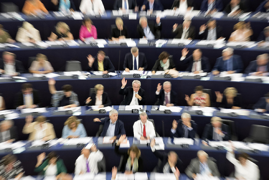 Само 7 наши евродепутати подкрепиха резолюция за елиминиране на „Хамас“