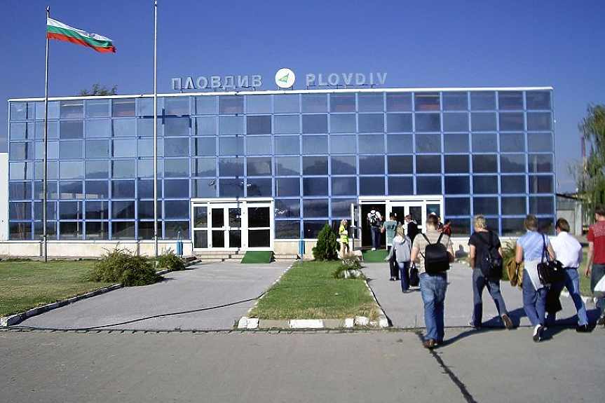Общините не внасят пари във фонда на Летище Пловдив, авиолинии под въпрос