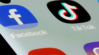 Брюксел проверява алгоритмите за препоръки на TikTok, Snapchat и YouTube