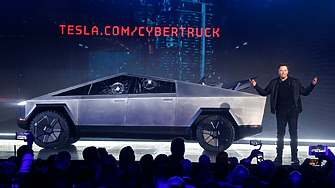 Семейство съди Tesla за смъртта на дъщеря си - загинала, защото вратите на Cybertruck не се отварят