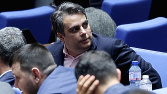 Асен Василев: Искаме пълно мнозинство, за да има истински реформи